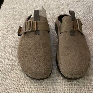 Chaco Paonia clog size 7 never been worn